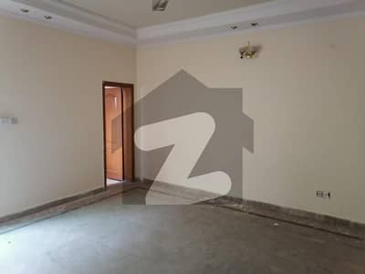 In Johar Town Phase 2 - Block J House Sized 1 Kanal For Sale