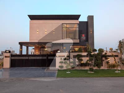 EYE CATCHING 1 KANAL BRAND NEW ULTRA MODERN ORIGINAL PICTURES BANGALOW FOR SALE NEAR TO RAYA.