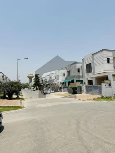 9 Marla Villa For Sale In DHA Multan Villas For Sale Slightly Used