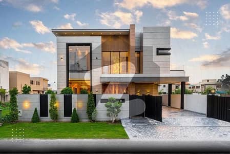 1 Kanal Top Quality Build Luxurious Beautiful Modern Design Villa With Basement For Sale In DHA Lahore Phase 7 Prime Location