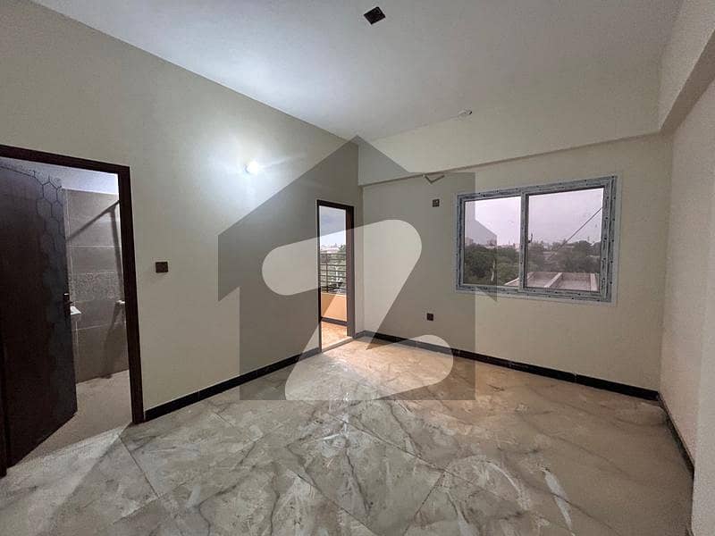 *ALRAUF EXCELENCY* 3 BED DRAWING DINNING | 2SIDE CORNER | 1400 SQFT| 2 BALCONIES | 3RD FLOOR | NEW PROJECT | LIFT | BASEMENT PARKING | JYM | MOSQUE | PLAY AREA | SWEET WATER | NAZIMABAD BLOCK L ( DEMAND 2 Core ) ( RENTAL INCOME 80,000)