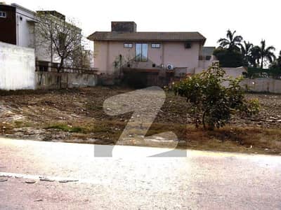 1 Kanal Top Location Plot No- Close to 1244 Block W Phase 7 DHA Lahore For Urgent Sale
