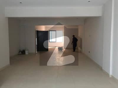 بخاری کمرشل ایریا ڈی ایچ اے فیز 6,ڈی ایچ اے ڈیفینس,کراچی میں 8 مرلہ دفتر 1.5 لاکھ میں کرایہ پر دستیاب ہے۔