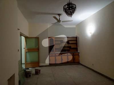 10 Marla Upper Portion For Rent