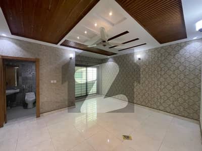 10 Marla 3 Bedroom Apartment Available For Sale In Askari 11 Sector B Lahore Cantt 10 Marla 3 Bedroom Apartment Available For Sale In Askari 11 Sector B Lahore Cantt
