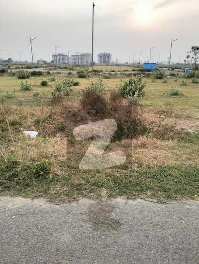 ڈی ایچ اے فیز9 پریزم - بلاک ایل ڈی ایچ اے فیز9 پریزم,ڈی ایچ اے ڈیفینس,لاہور میں 1 کنال رہائشی پلاٹ 1.8 کروڑ میں برائے فروخت۔