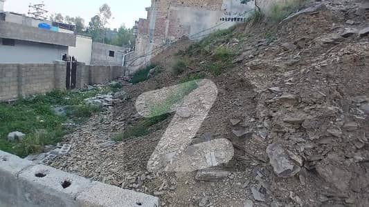 یونیورسٹی ٹاؤن ایبٹ آباد میں 1 کنال رہائشی پلاٹ 2.0 کروڑ میں برائے فروخت۔