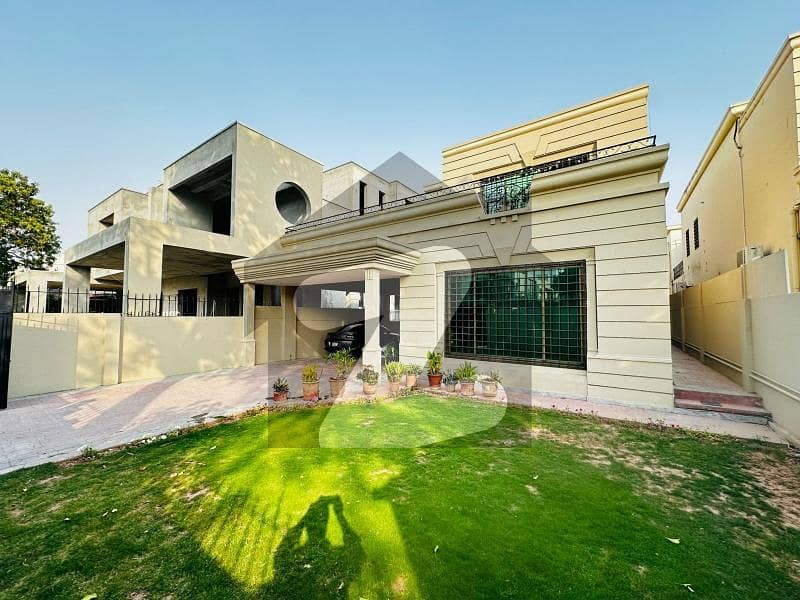 ایف ۔ 7 اسلام آباد میں 6 کمروں کا 1 کنال مکان 11.0 لاکھ میں کرایہ پر دستیاب ہے۔ ایف ۔ 7 اسلام آباد میں 6 کمروں کا 1 کنال مکان 11.0 لاکھ میں کرایہ پر دستیاب ہے۔