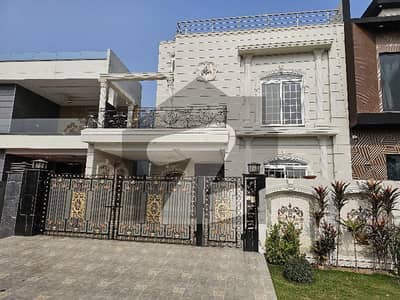 لیک سٹی ۔ سیکٹر ایم ۔ 1 لیک سٹی,رائیونڈ روڈ,لاہور میں 7 کمروں کا 13 مرلہ مکان 6.25 کروڑ میں برائے فروخت۔ لیک سٹی ۔ سیکٹر ایم ۔ 1 لیک سٹی,رائیونڈ روڈ,لاہور میں 7 کمروں کا 13 مرلہ مکان 6.25 کروڑ میں برائے فروخت۔