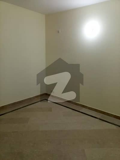in national police foundation 5marla House 3bedroom rent final 60000
