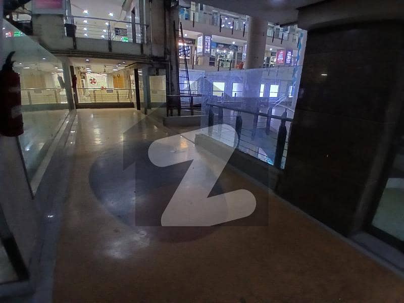 Shop For Sale With Mezzanine Prime Location! Shop For Sale With Mezzanine Prime Location!