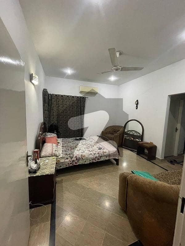 1 Kanal Beautiful House For Sale