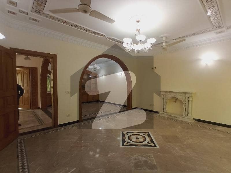 Beautiful House Available For Rent In F10 Beautiful House Available For Rent In F10