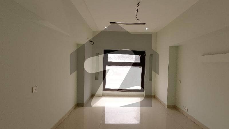 West Open Flat Of 1600 Square Feet Available In Shahra-E-Qaideen West Open Flat Of 1600 Square Feet Available In Shahra-E-Qaideen