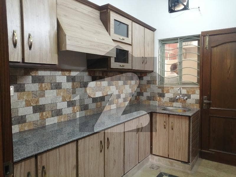 25x40 Beautifull House For Sale in G-13 25x40 Beautifull House For Sale in G-13