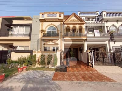 A1 BLOCK BRAND NEW 5 MARLA HOUSE AVAILABLE FOR SALE