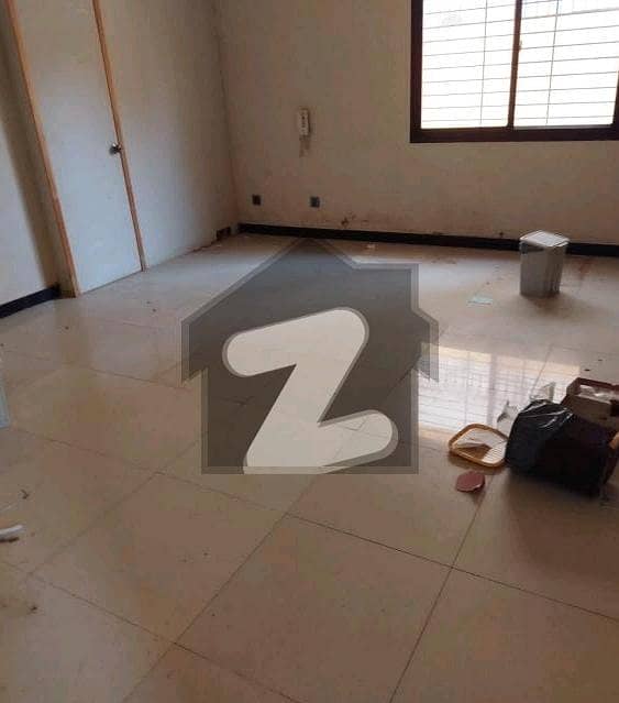 Prime Location House Of 200 Square Yards Available In Shahra-E-Faisal Prime Location House Of 200 Square Yards Available In Shahra-E-Faisal