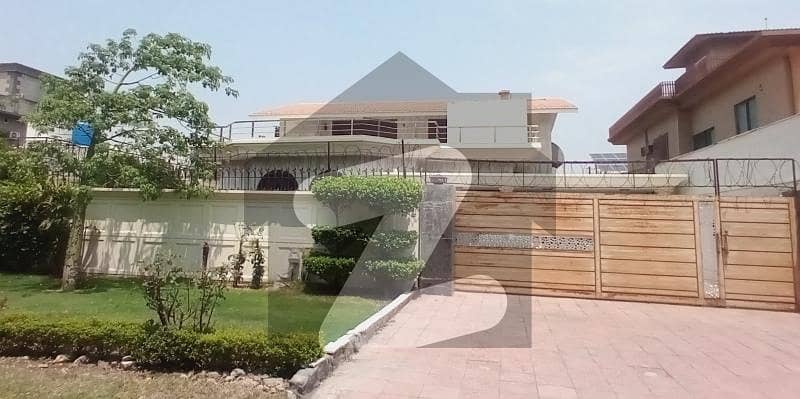 ایف ۔ 10 اسلام آباد میں 3 کمروں کا 1 کنال بالائی پورشن 1.75 لاکھ میں کرایہ پر دستیاب ہے۔ ایف ۔ 10 اسلام آباد میں 3 کمروں کا 1 کنال بالائی پورشن 1.75 لاکھ میں کرایہ پر دستیاب ہے۔