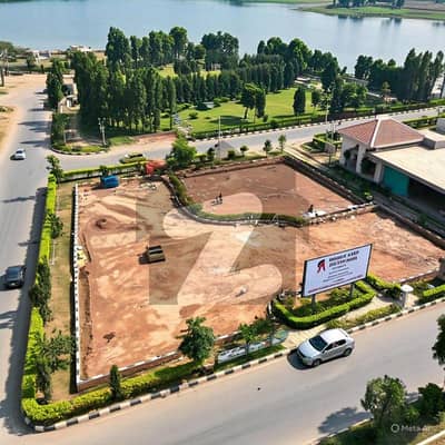 1 KANAL HOT LOCATION PLOT FOR SALE