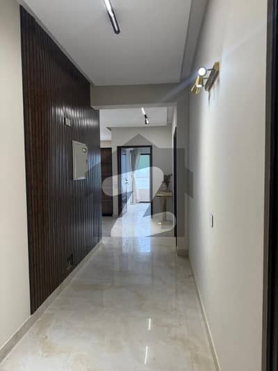 Comfortable & Spacious 4-Bedroom Portion In Peaceful Neighborhood