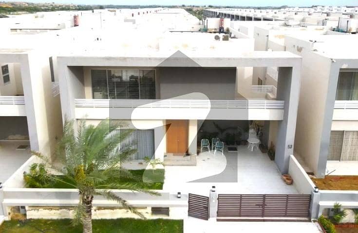 BAHRIA PARADISE 500 SQ. YARDS PRIME LOCATION ROAD VILLA AVAILABLE FOR RENT BAHRIA PARADISE 500 SQ. YARDS PRIME LOCATION ROAD VILLA AVAILABLE FOR RENT