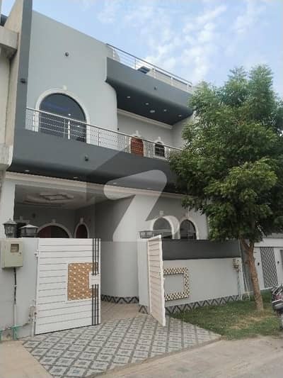 Luxury Modren House For Rent