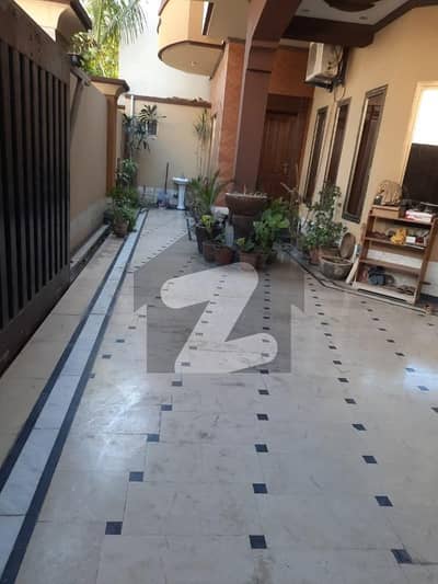 آفیسرز