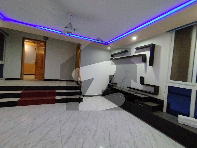 35x70 Upper Portion For Rent In G-13 at best 35x70 Upper Portion For Rent In G-13 at best