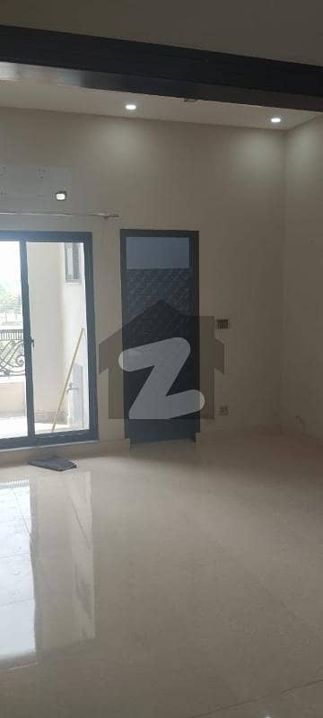 4 MARLA BEST LOCATION 2ND FLOOR AVAILABLE FOR RENT IN LDA AVENUE