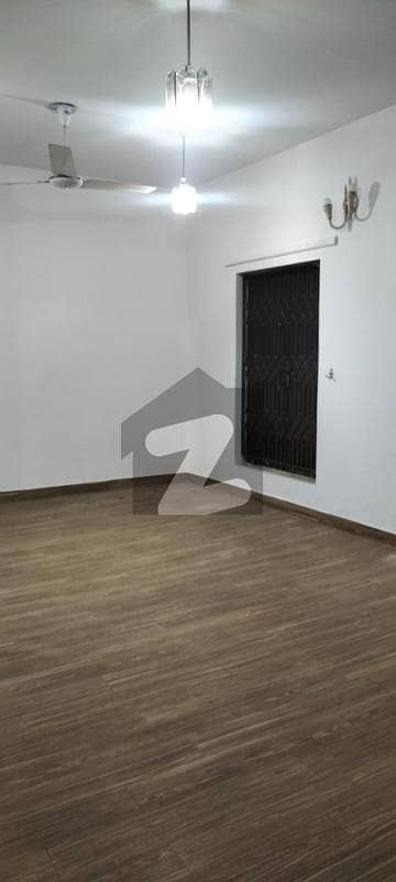 Askari Apartment First Floor Beautiful Location Askari Apartment First Floor Beautiful Location
