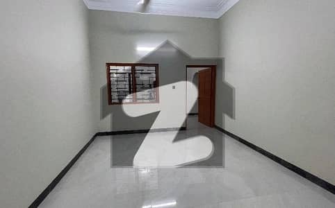 پی ای سی ایچ ایس بلاک 2 پی ای سی ایچ ایس,جمشید ٹاؤن,کراچی میں 3 کمروں کا 1 کنال زیریں پورشن 1.6 لاکھ میں کرایہ پر دستیاب ہے۔