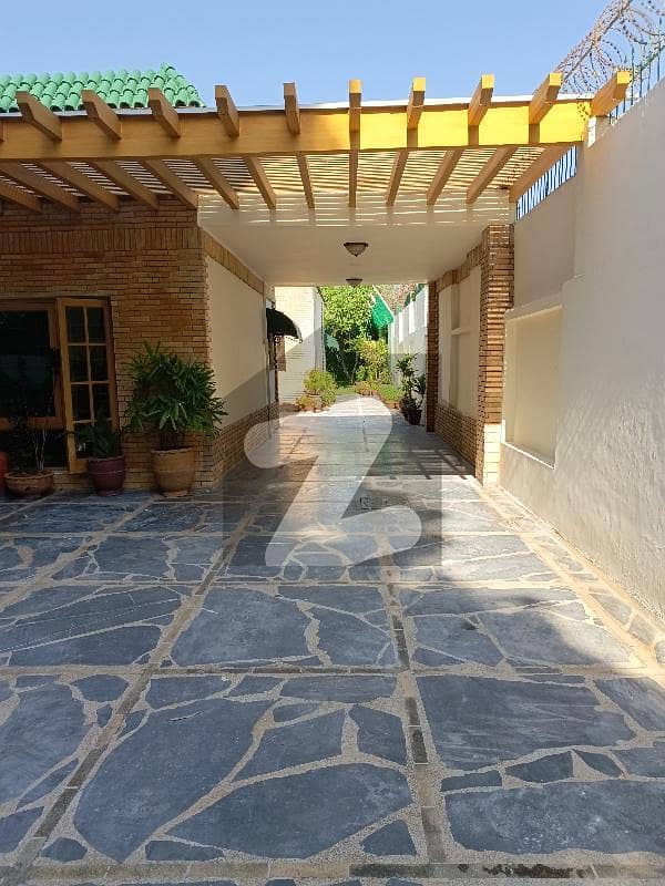 F10 New Double Storey House F10 New Double Storey House