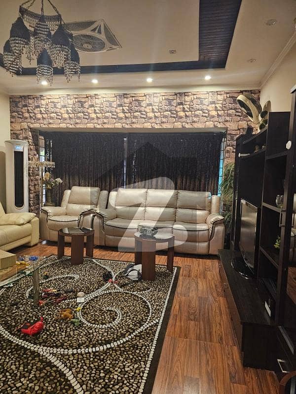 Fresh Renovated House with Extra Land Villa For Sale