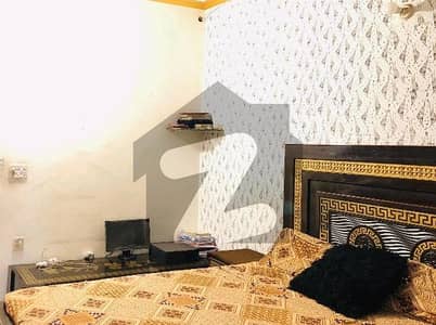 علامہ اقبال ٹاؤن لاہور میں 6 کمروں کا 5 مرلہ مکان 1.0 لاکھ میں کرایہ پر دستیاب ہے۔