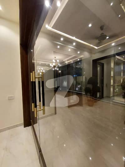 LUXURY