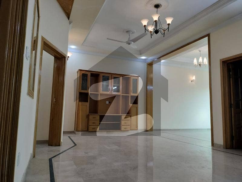 30x60 House for Sale at investor price 30x60 House for Sale at investor price
