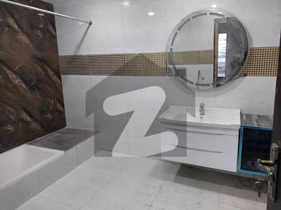 1 Kanal double story house for rent in Garden town