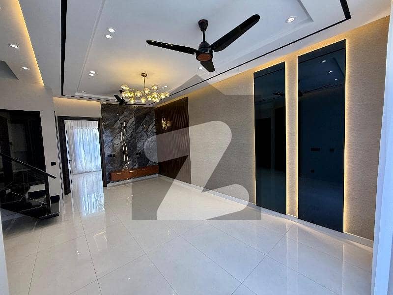 05 Marla Like New House For Rent 05 Marla Like New House For Rent