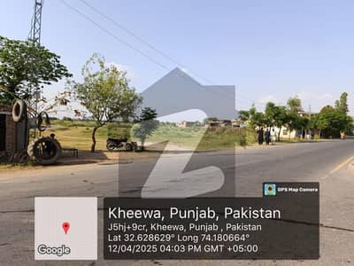 جلال پور جٹاں روڈ گجرات میں 70 کنال علاوہ 10.5 ارب میں برائے فروخت۔