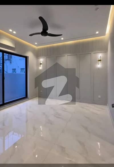 5 Marla Brand New Owner Build House