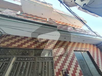 اعوان ٹاؤن لاہور میں 2 کمروں کا 3 مرلہ مکان 1.25 کروڑ میں برائے فروخت۔