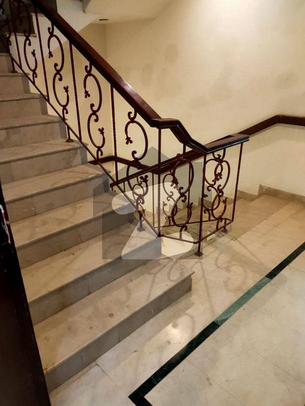 Most Luxurious upper portion for rent