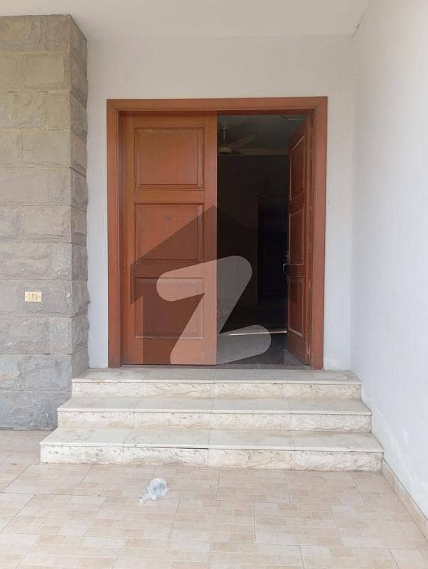 Most Luxurious Ground portion for rent