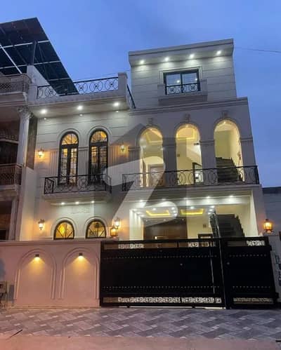 G-11 Size 25*50 Brand New House For Sale