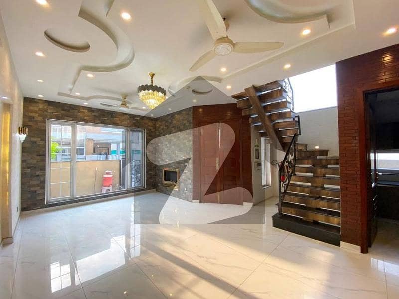 1 Kanal Beautiful House 1 Kanal Beautiful House