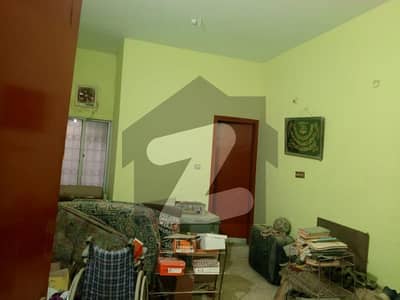 One Unit House Available For Sale Near Waseem Bagh