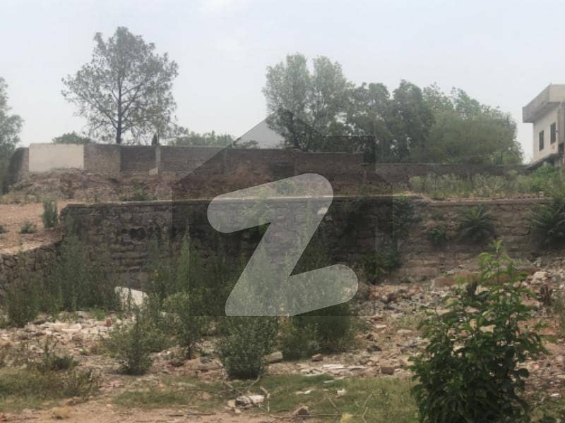 15 Marla Main Road Corner Ideal Location