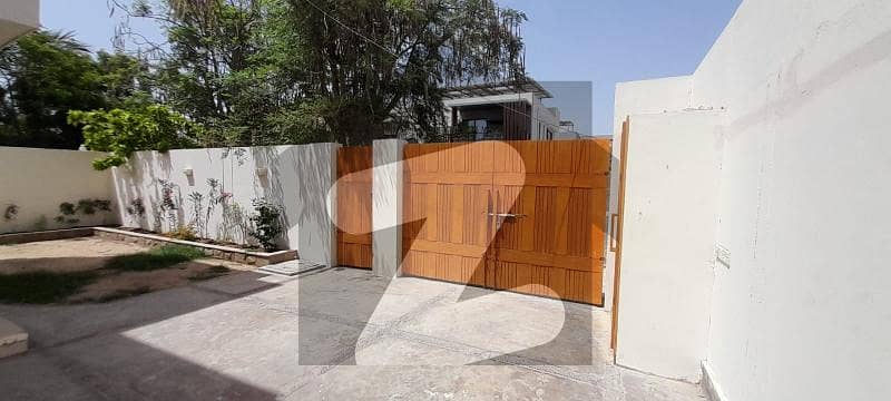 ڈی ایچ اے فیز 8 ڈی ایچ اے ڈیفینس,کراچی میں 5 کمروں کا 1 کنال مکان 9.5 کروڑ میں برائے فروخت۔ ڈی ایچ اے فیز 8 ڈی ایچ اے ڈیفینس,کراچی میں 5 کمروں کا 1 کنال مکان 9.5 کروڑ میں برائے فروخت۔