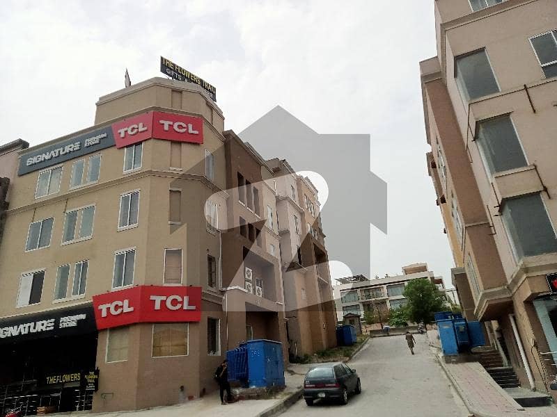 بحریہ ٹاؤن فیز 7 بحریہ ٹاؤن راولپنڈی,راولپنڈی میں 1 کنال دفتر 4.5 لاکھ میں کرایہ پر دستیاب ہے۔ بحریہ ٹاؤن فیز 7 بحریہ ٹاؤن راولپنڈی,راولپنڈی میں 1 کنال دفتر 4.5 لاکھ میں کرایہ پر دستیاب ہے۔