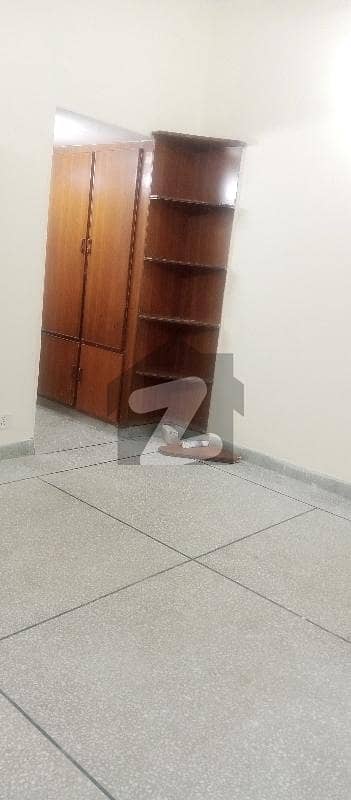 جی ۔ 11/2 جی ۔ 11,اسلام آباد میں 3 کمروں کا 5 مرلہ مکان 68.0 ہزار میں کرایہ پر دستیاب ہے۔ جی ۔ 11/2 جی ۔ 11,اسلام آباد میں 3 کمروں کا 5 مرلہ مکان 68.0 ہزار میں کرایہ پر دستیاب ہے۔
